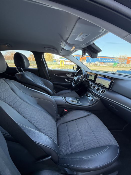 Mercedes-Benz E 300DE Exclusive