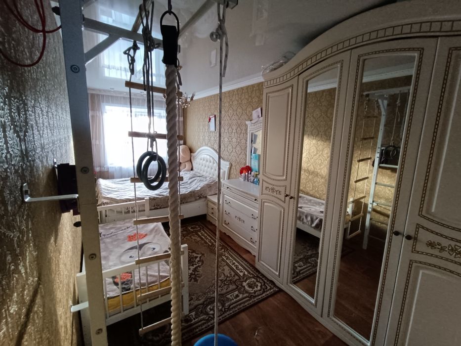 Продам евро 2-комнатную квартиру