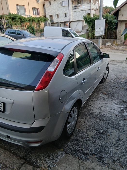 Ford Focus-2007 година