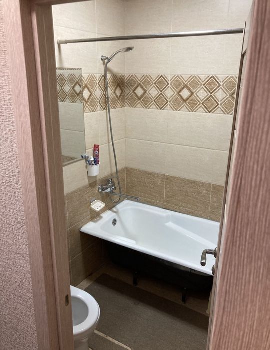 Феруза Массив 1п2/4/4 Продаю Квартиру С Ремонтом!