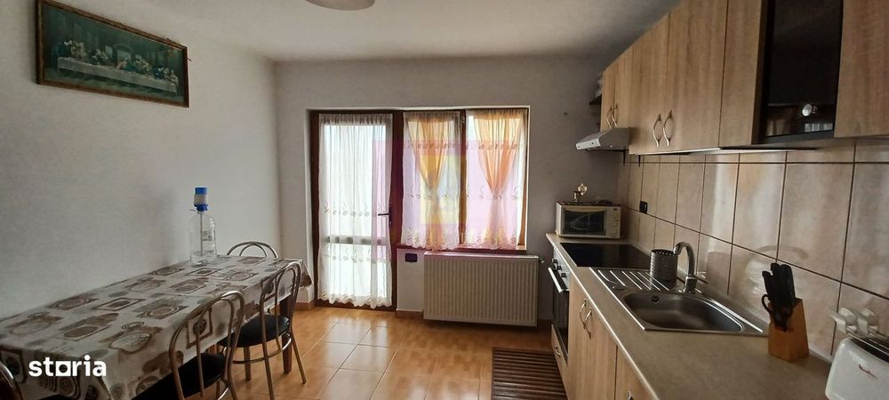 Casa 2022, P+M, 4 camere, 2 băi, curte 500 mp, Săbăreni