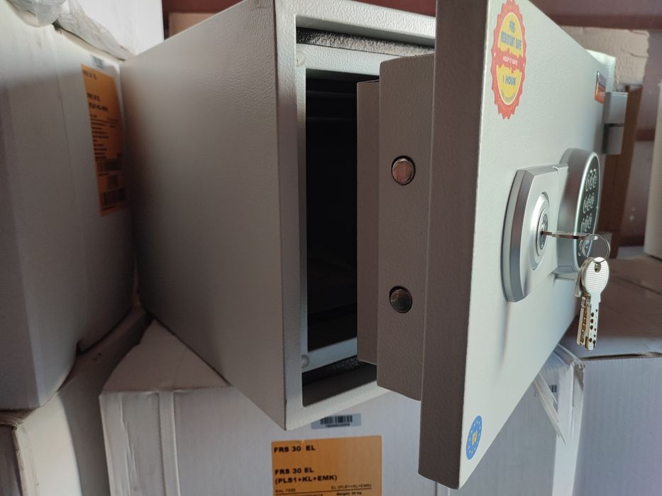 Сейф - каса (огнеупорен) / Доставка до адрес