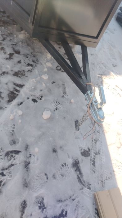 прицеп коневозка