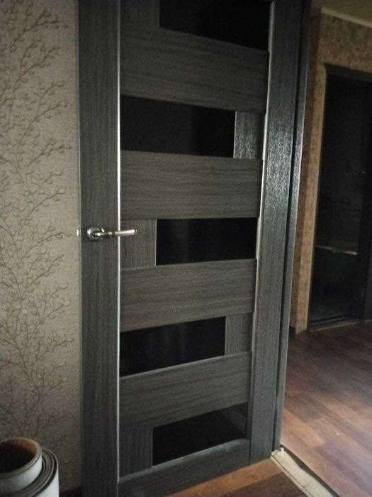 Отдам  межкомнатные двери