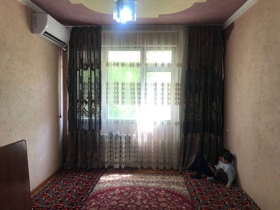 Chilonzor 11-kvartal .Al- xorazimiy maydoni