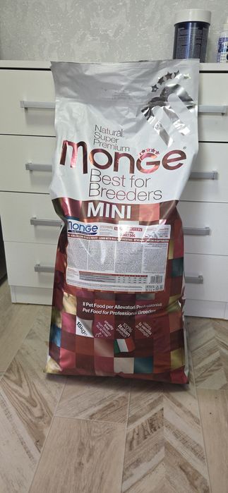 MONGE MINI супер премиум корм для мини собак