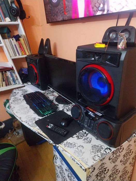 Vând sistem lg xboom