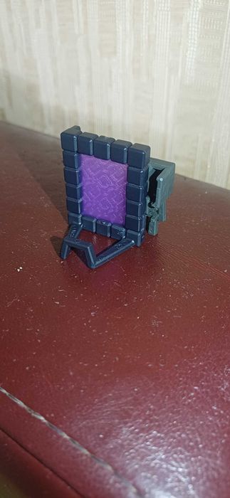 Игрушка маинкрафт