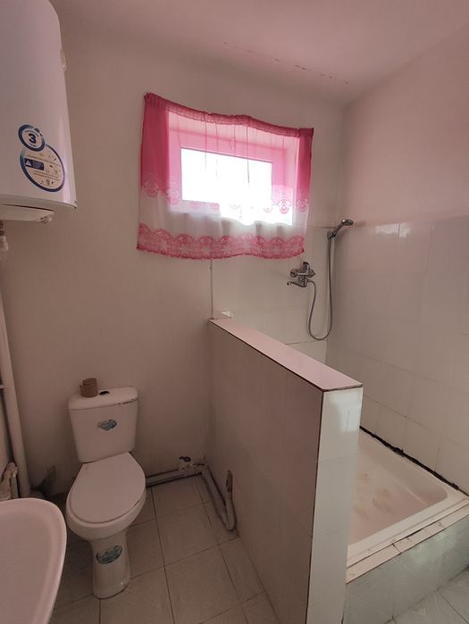 2 xonalik kvartira sotiladi