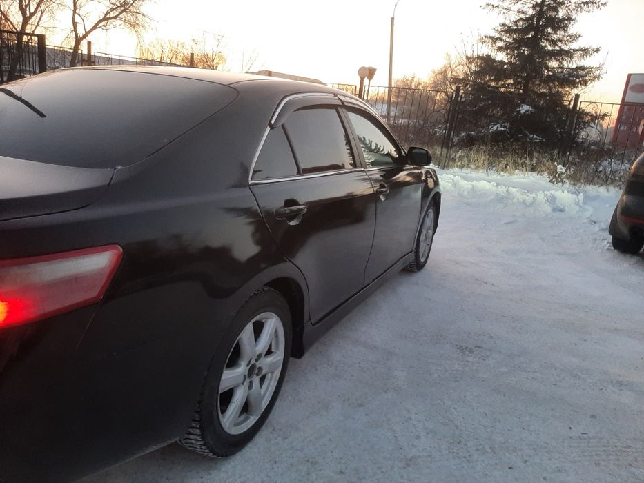 Тойота камри 40 se