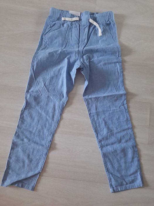 Vand pantaloni H&M slim fit din bumbac marimea 140 cm