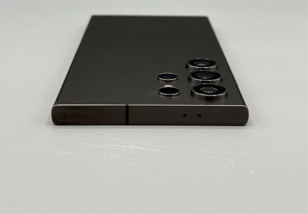 Samsung S24 ULTRA • 256 GB • 12 GB RAM • 98% Bateria