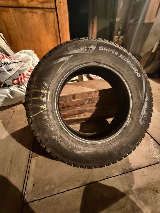 Продам зимние шины R14