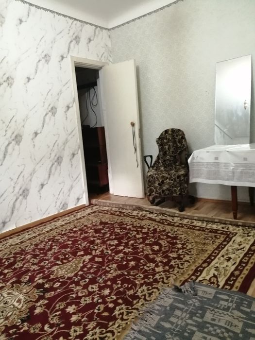 Сдам 2 - комнатную квартиру.