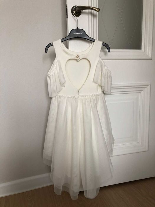 Нарядное платье для девочек