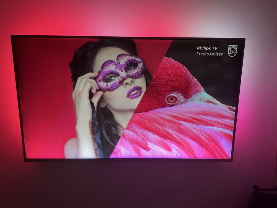 SmatTV Philips the One Ambilight 3 laturi - 140cm