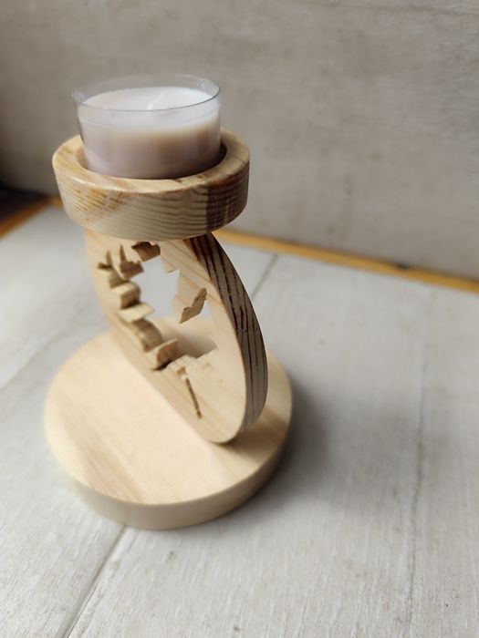 Свещник - " кленов лист "