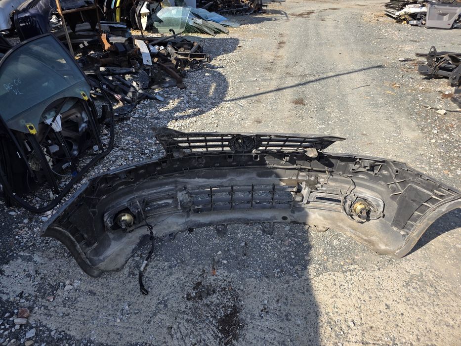 Предна  броня с халогени  Vw Caddy 04-010