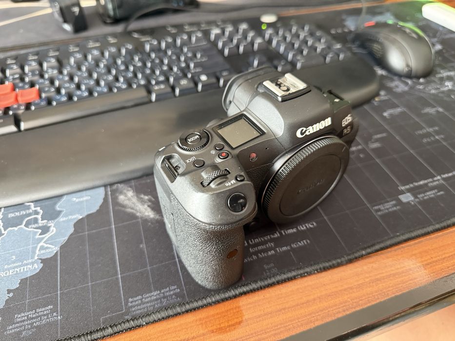 Canon R5 sotiladi