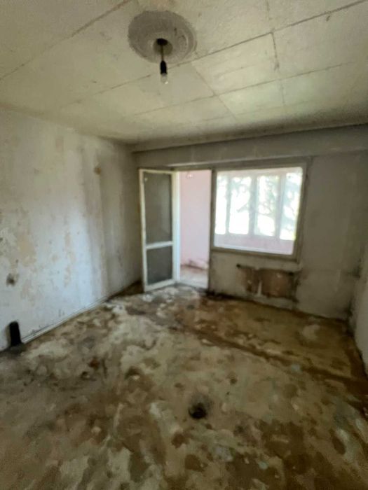 Продава се Едностаен апартамент в Шумен, Тракия - 37 кв.м за 696 €/кв.м - Снимка #4