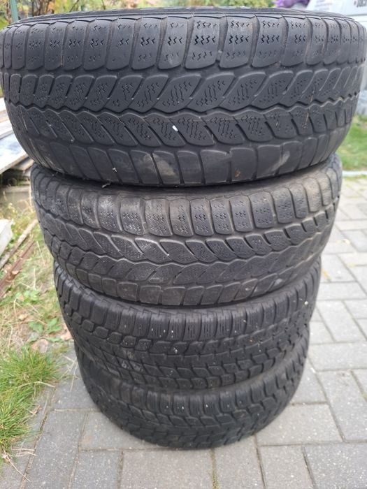 Set 4 Roți Complete Iarnă 195/65 R15 91T cu Jante Tablă