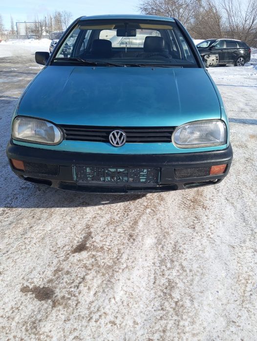Продам Volkswagen golf 3 1992г.
