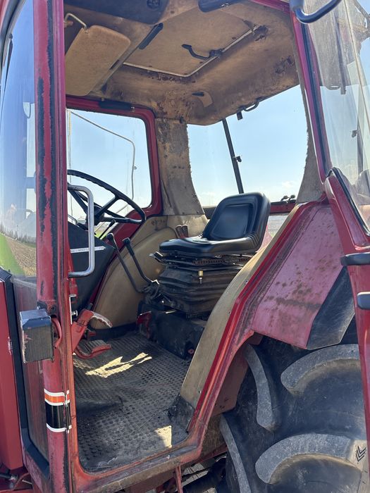 International IH 845 XL 4x4