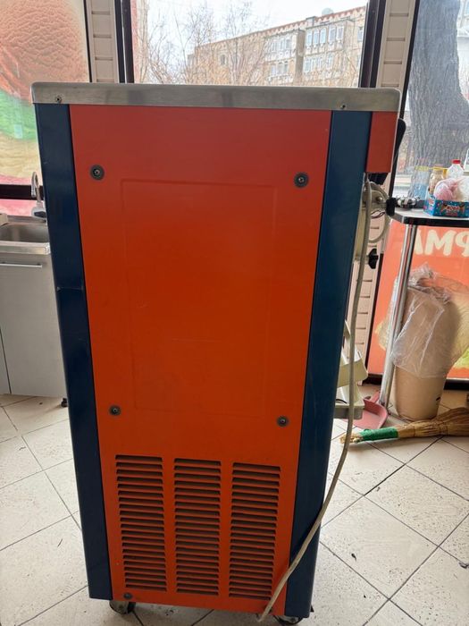 Фризер для мороженого