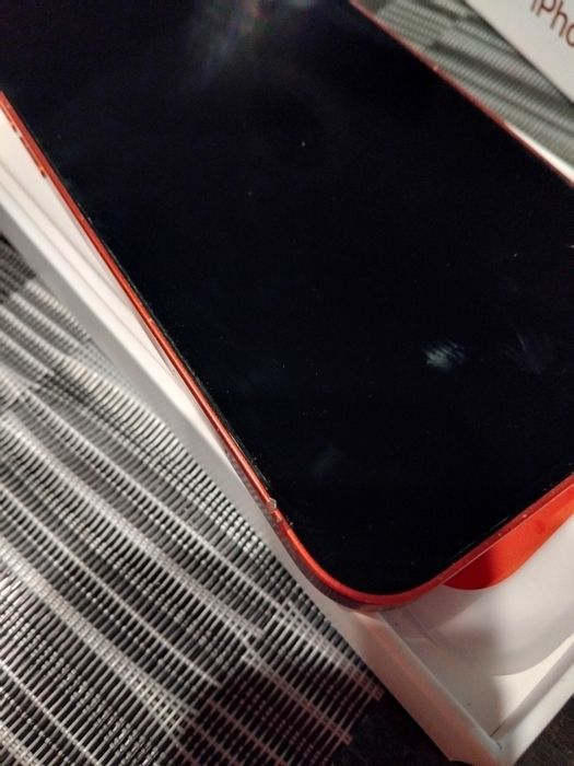 IPhone12 Red,запазен