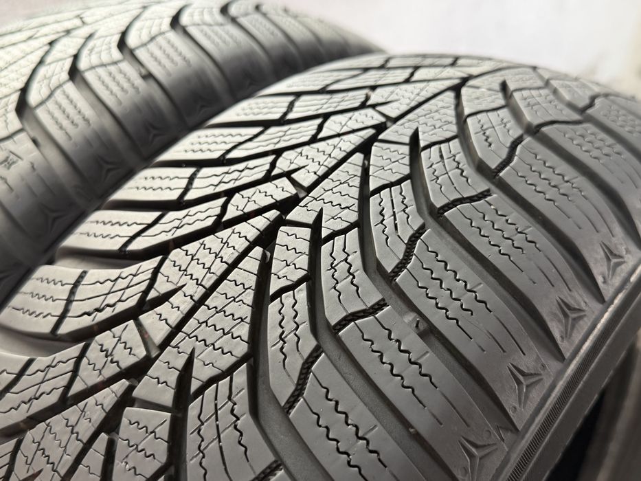 185/60/15 Kumho 2Броя: 70€ 7.8мм