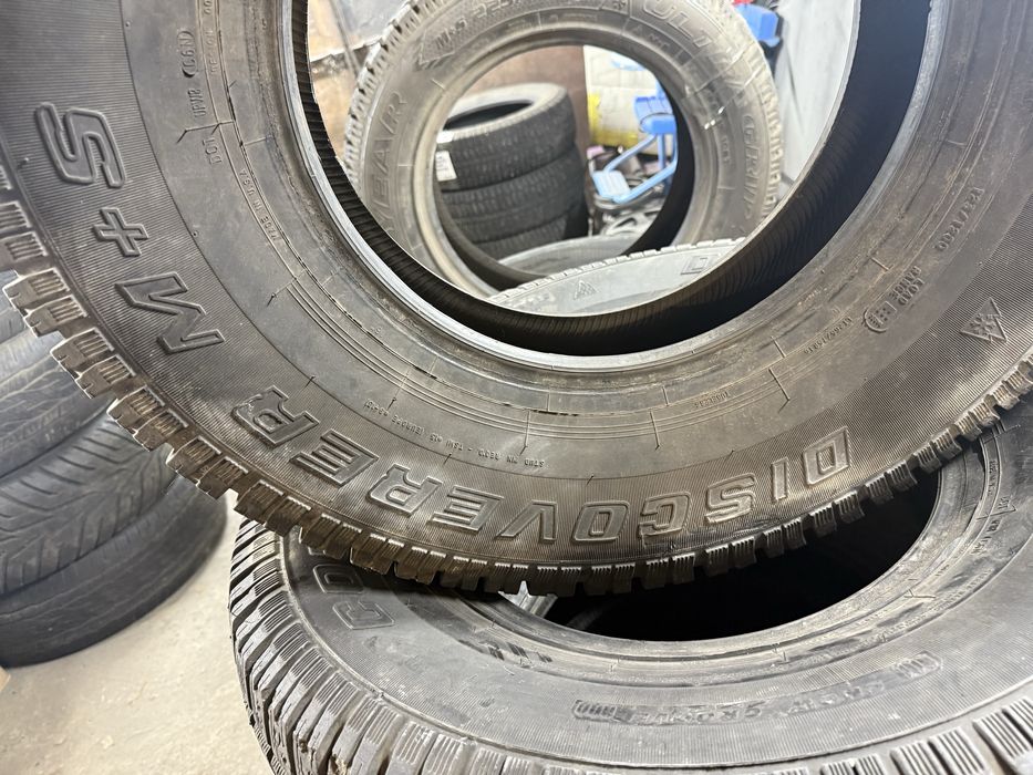 Продам шины  265/75/16