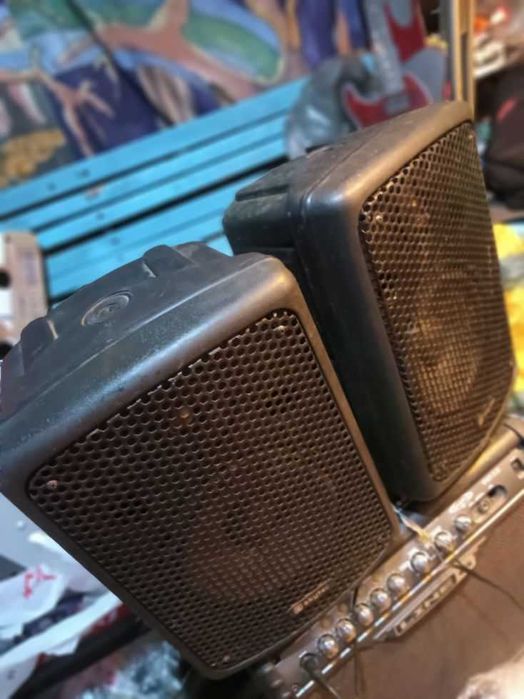 3 в 1 - УСИЛВАТЕЛ USA 300W с вграден миксер, ефекти, еквилайзер, може допълнително с тонколони