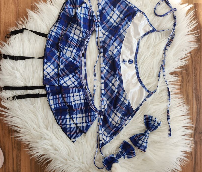 Дамски костюм Scholl girl с панделки