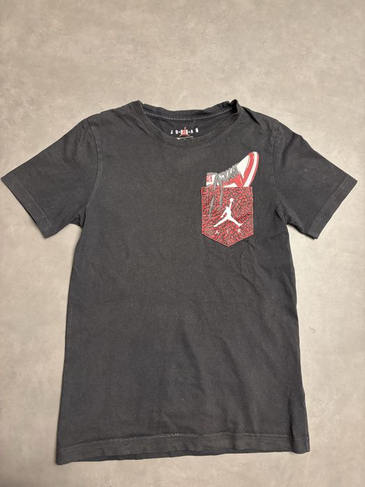 Тениски на NIKE JORDAN