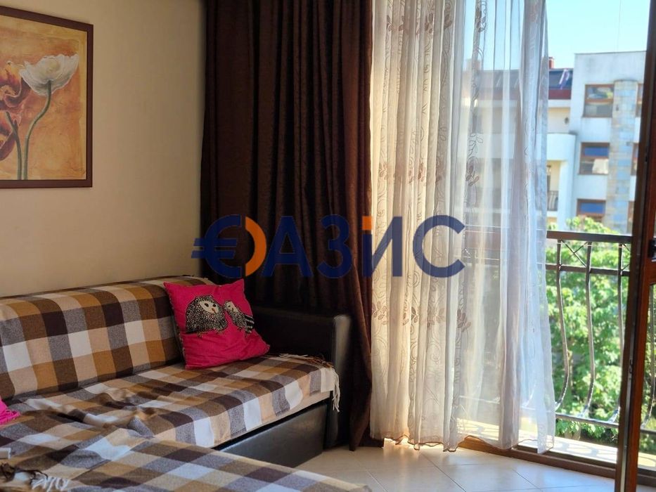 Продава се Двустаен апартамент в к.к. Слънчев бряг - 55 кв.м за 1882 €/кв.м - Снимка #6