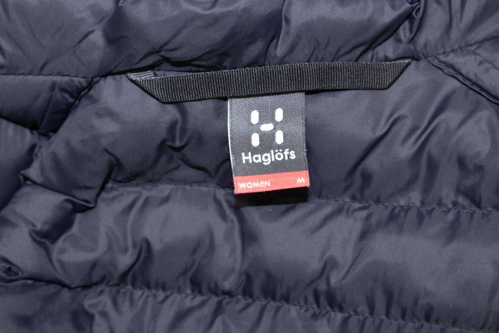 Haglofs Essens Mimic дамско яке черно с качулка пълнеж полиестер M