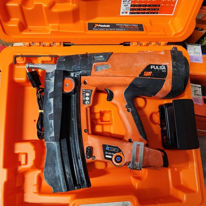 Spit Pulsa 1000 , 700, 800,40, 27, 65 Спит Пулса държачи за ВИК ,ЕЛ