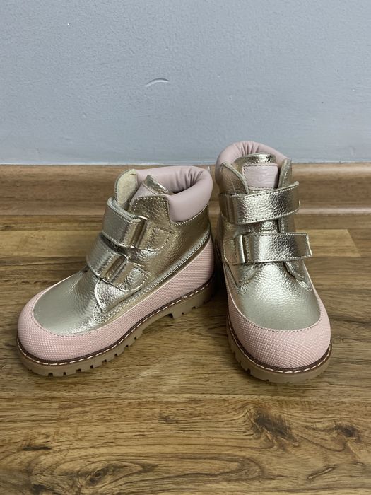 Осенняя обувь на девочку 25р