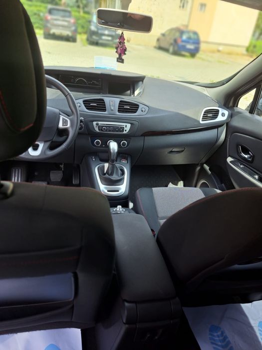 Renault Scenic 1.5dci 110cp AF 2012 cutie automata 150k km in crestere