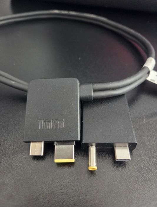 Lenovo ThinkPad Thunderbolt 4 Workstation Dock Split Cable
