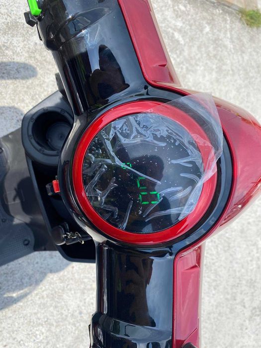 Електрическа Триколка FM1-LUX 1500W-1000W-REDс 2 год. гаранция