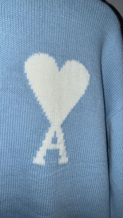 Луксозен пуловер AMI Paris