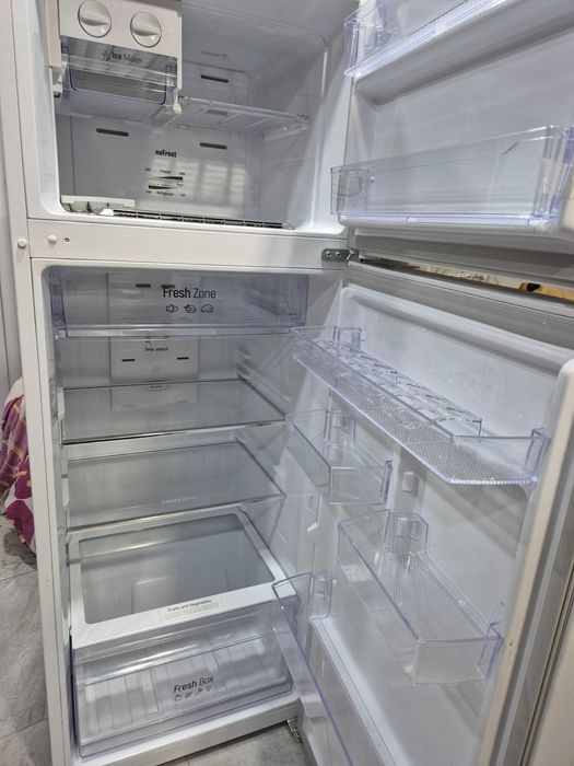 Продам холодильник SHIVAKI