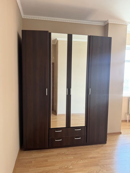 Продам кровать с шкафом диван