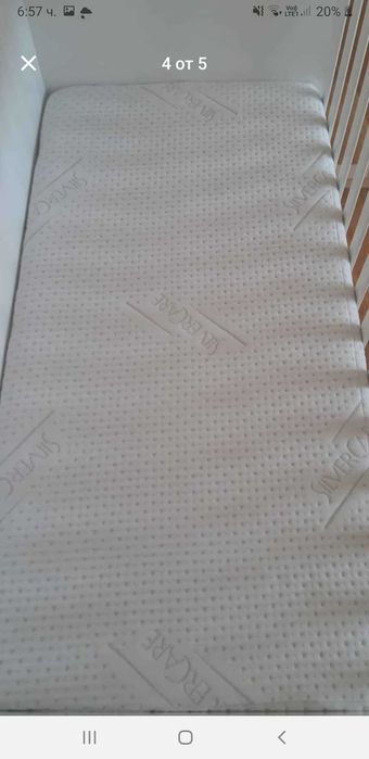 Детска кошара с люлеещ механизъм