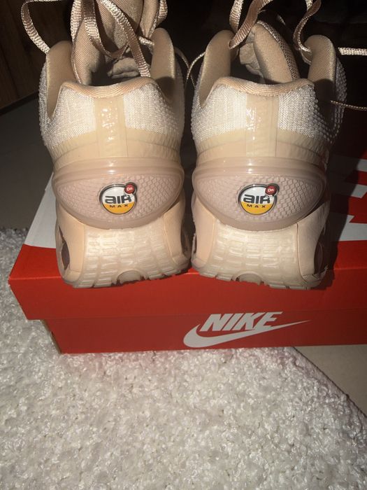 Дамски маратонки Nike air max Dn
