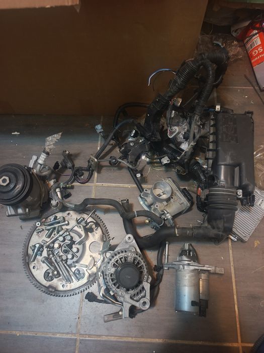 Двигатель Toyota 1Nr-fe навесное