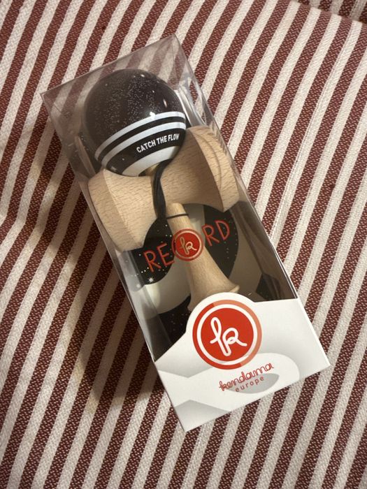 Kendama Europe Stardance MC