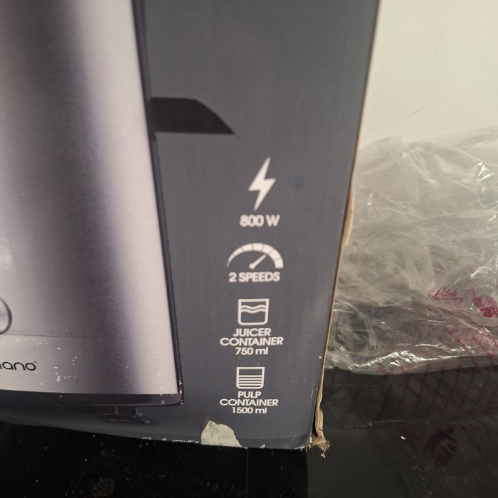 Сокоизтисквачка Делимано 800W чисто нова