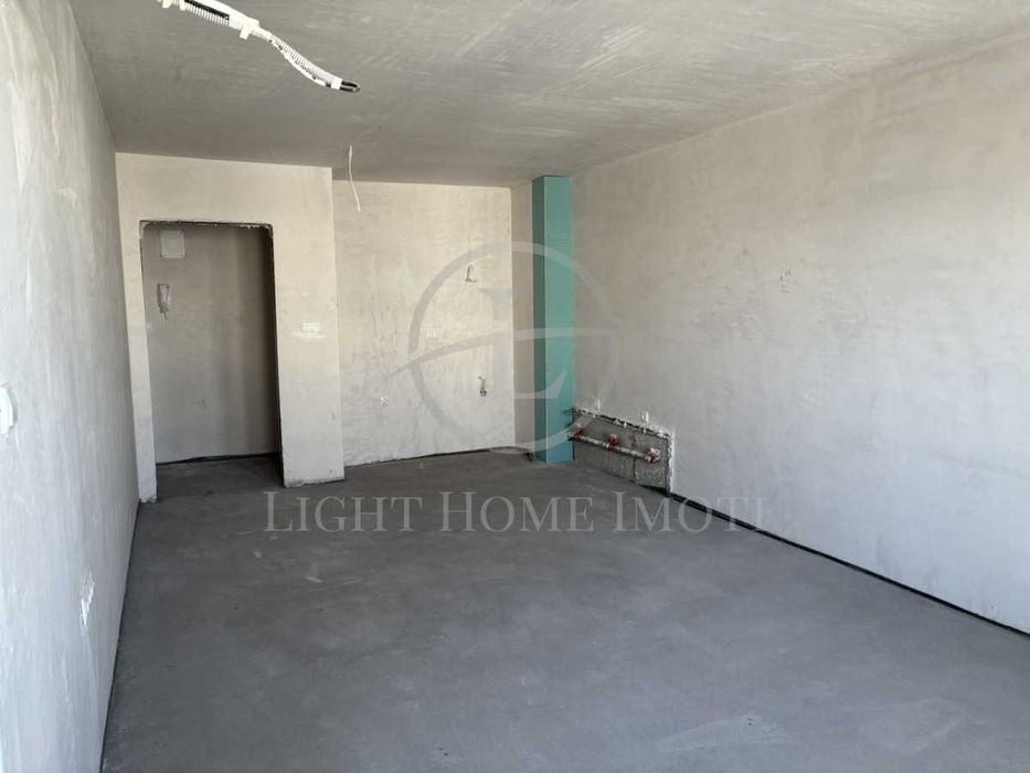 Продава се Двустаен апартамент в Пловдив, Остромила - 67 кв.м за 901 €/кв.м - Снимка #1